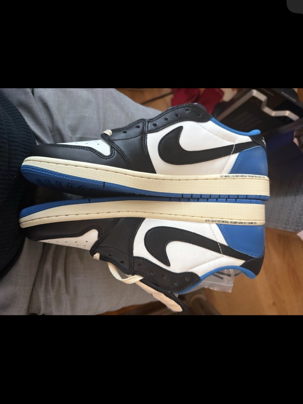 Nike Air Jordan 1 Low -travis Scott fragment size 10 1/2 - Picture 2 of 4